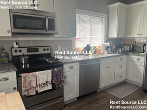 91 2nd St, Unit 1 in Cambridge, MA - Building Photo - Building Photo
