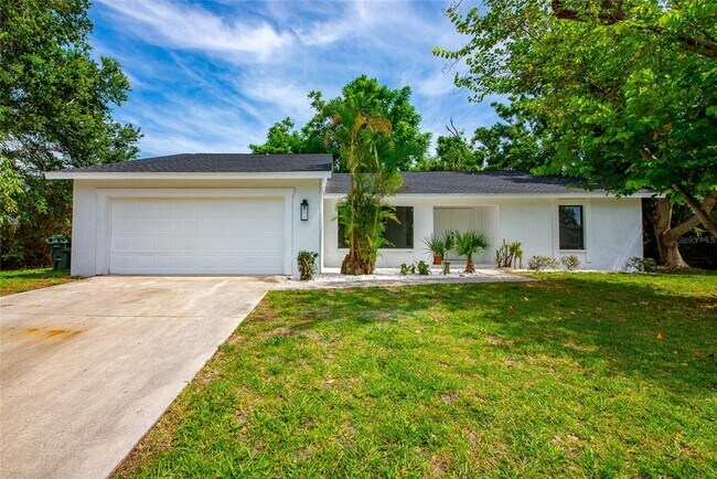 1658 Ridgewood Ln in Sarasota, FL - Building Photo - Building Photo