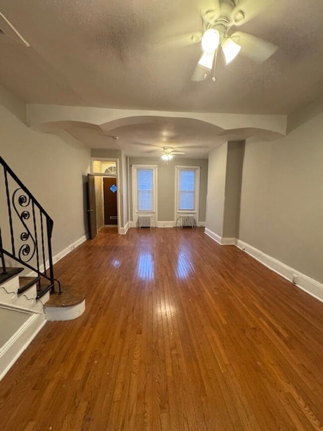 1260 S 28th St in Philadelphia, PA - Building Photo - Building Photo