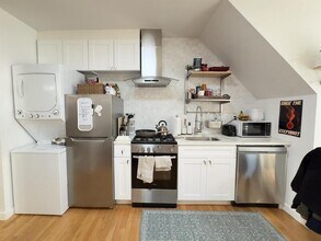 1009 Waverly St in Philadelphia, PA - Building Photo - Building Photo