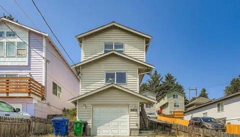 property at 881 2nd Ave S