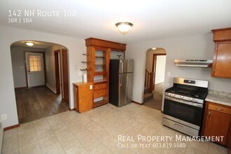 142 NH-108 in Somersworth, NH - Foto de edificio - Building Photo