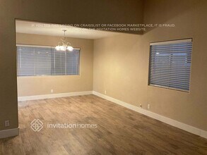 2335 Lone Pine Dr in Henderson, NV - Building Photo - Building Photo