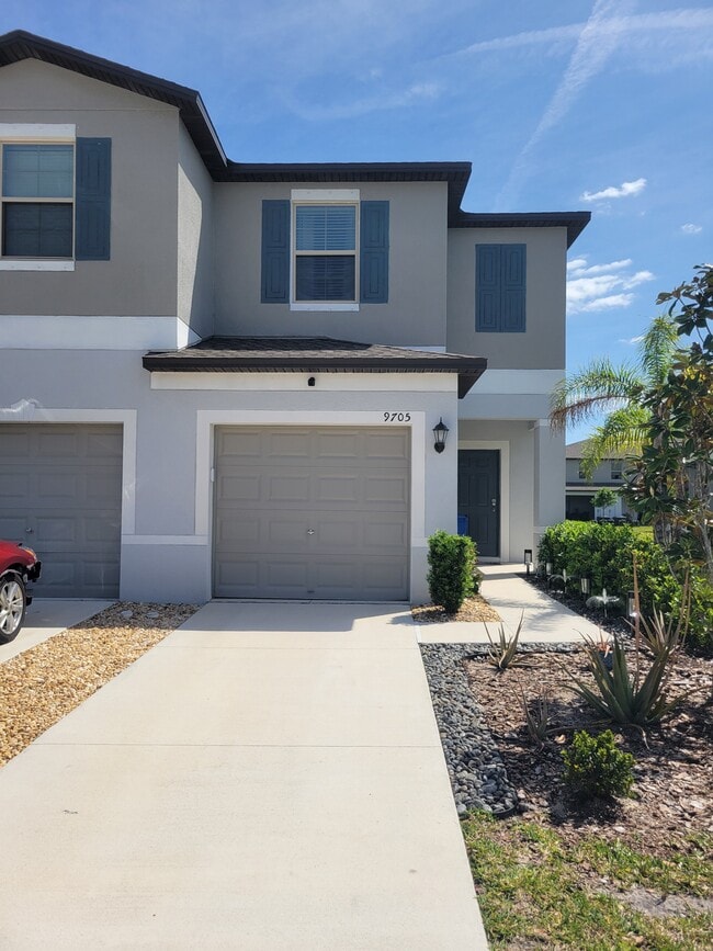 property at 9705 Pembrooke Pines Dr