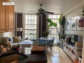 509 E 77th St in New York, NY - Building Photo - Building Photo