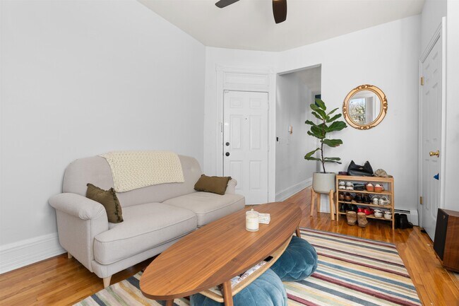 109 Erie St in Jersey City, NJ - Building Photo - Building Photo