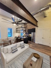 The Loft at Neilson in New Brunswick, NJ - Foto de edificio - Building Photo
