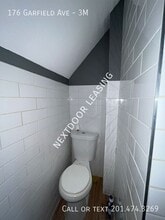 176 Garfield Ave in Jersey City, NJ - Building Photo - Building Photo