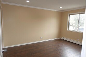 629 W 65th St in Westmont, IL - Building Photo - Building Photo