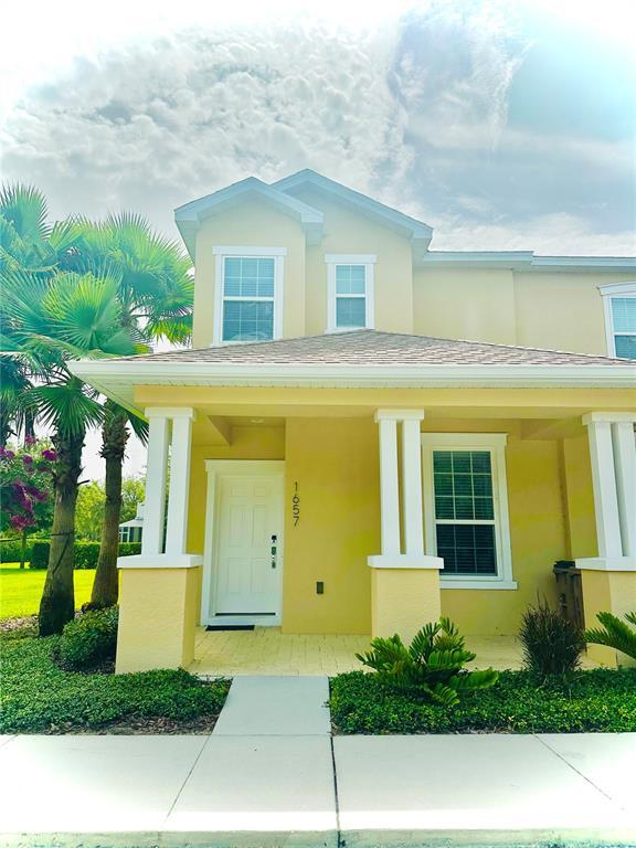 property at 1657 Retreat Cir