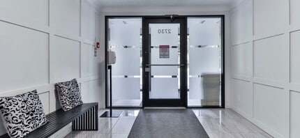 Glencairn Garden Apartments in Toronto, ON - Building Photo - Building Photo