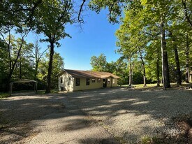 732 Jason Cir in Lakeview, AR - Building Photo