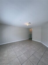 9101 Gervais Cir in Naples, FL - Building Photo - Building Photo