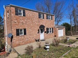 304 Constitution Ave in West Mifflin, PA - Building Photo