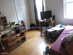 894 Huntington Ave-Unit -Apt 8 in Boston, MA - Building Photo - Building Photo