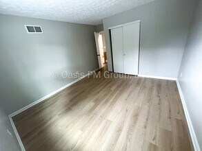 3372 Willington Dr in Dublin, OH - Foto de edificio - Building Photo