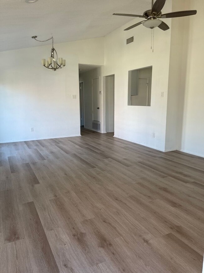 2108 Dickens Dr in Killeen, TX - Building Photo - Building Photo