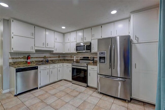 100 Morgans Turn in Peachtree City, GA - Building Photo - Building Photo