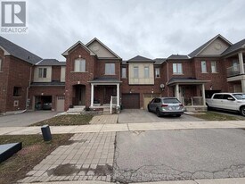 22 Muscadel Rd in Vaughan, ON - Building Photo