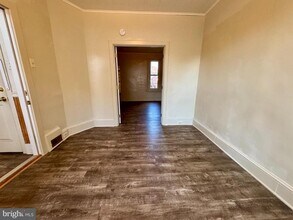 22 W 5th St in Boyertown, PA - Building Photo - Building Photo