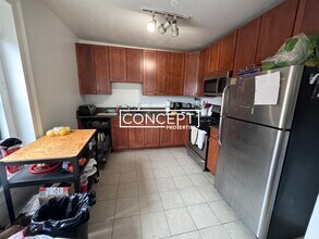 878 Huntington Ave, Unit 3 in Boston, MA - Building Photo - Building Photo