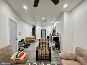 323 N Preston St in Philadelphia, PA - Building Photo - Building Photo