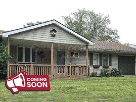 914 N Forest Dr in Kokomo, IN - Building Photo