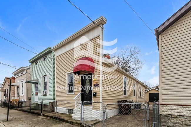 635 Watkins St in Covington, KY - Building Photo - Building Photo