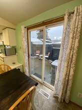 14813 SE Arista Dr, Unit 14813 in Portland, OR - Building Photo - Building Photo