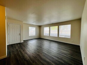 524 N 24th Ave in Yakima, WA - Building Photo - Building Photo