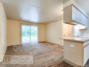 1235 NW 183rd Ave in Beaverton, OR - Building Photo - Building Photo