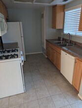 3342 Roosevelt St, Unit C in Carlsbad, CA - Building Photo - Building Photo