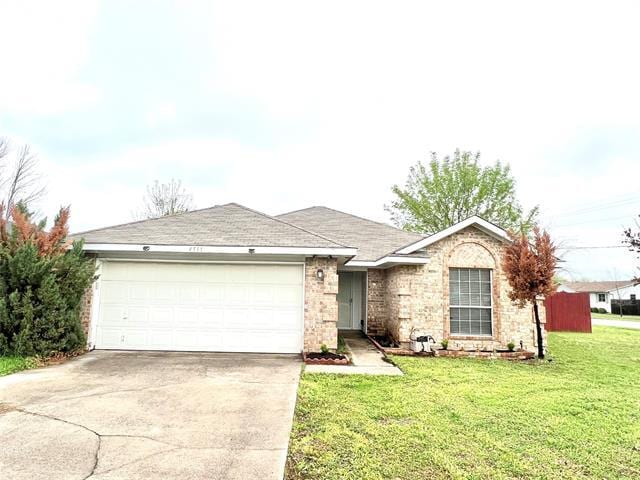 4555 W Lake Highlands Dr in The Colony, TX - Building Photo - Building Photo