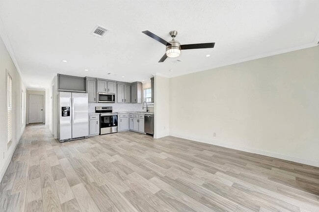 1200 US Hwy 27 N in Sebring, FL - Building Photo - Building Photo
