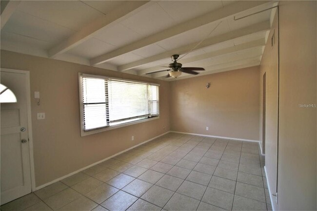 4004 W Olive St in Tampa, FL - Building Photo - Building Photo