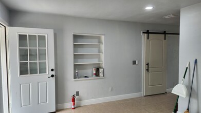 1015 Woodland Ave in Lakeland, FL - Building Photo - Building Photo