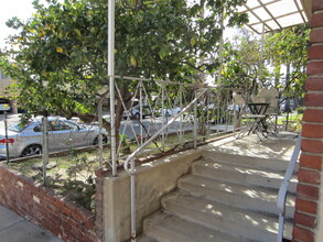 4421 Melbourne Ave in Los Angeles, CA - Building Photo - Building Photo