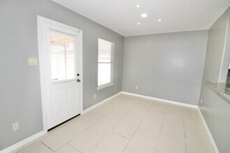 7423 Edgecraft Dr in Missouri City, TX - Building Photo - Building Photo