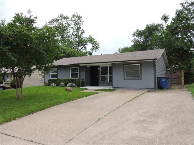 12333 Oberlin Dr in Dallas, TX - Building Photo - Building Photo