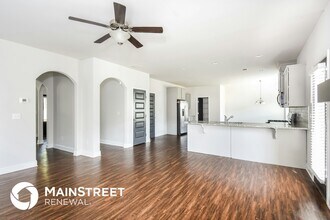 692 Overlook Gln Dr in Lawrenceville, GA - Foto de edificio - Building Photo