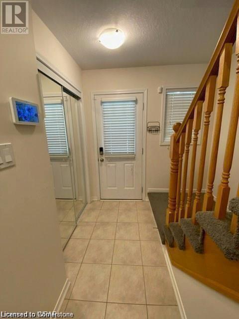 35 Glenvista Dr in Kitchener, ON - Building Photo - Building Photo