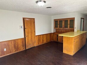 8718 Jennie Lee Ln in Dallas, TX - Building Photo - Building Photo