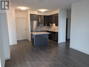 2081-2081 Fairview St in Burlington, ON - Building Photo - Building Photo