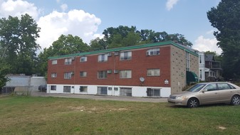 Oak Street Apartments in Cincinnati, OH - Foto de edificio - Building Photo