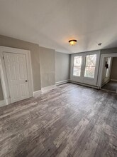 393 Straight St, Unit 3 Bedroom Apartment in Paterson, NJ - Building Photo - Building Photo