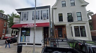 338 K St, Unit 1 in Boston, MA - Building Photo