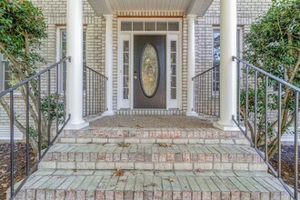 12513 Inverness Dr in Chester, VA - Building Photo - Building Photo