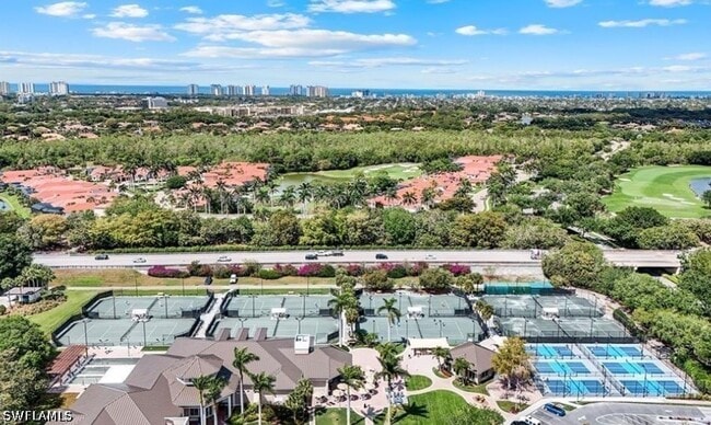 2200 Arielle Dr in Naples, FL - Building Photo - Building Photo