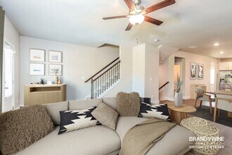 987 Valtek Ct in Suwanee, GA - Building Photo - Building Photo