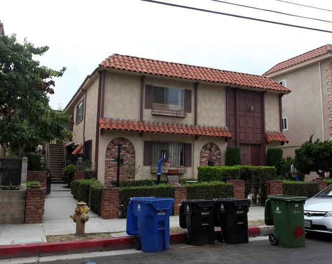 1535 S Saltair Ave in Los Angeles, CA - Building Photo - Building Photo